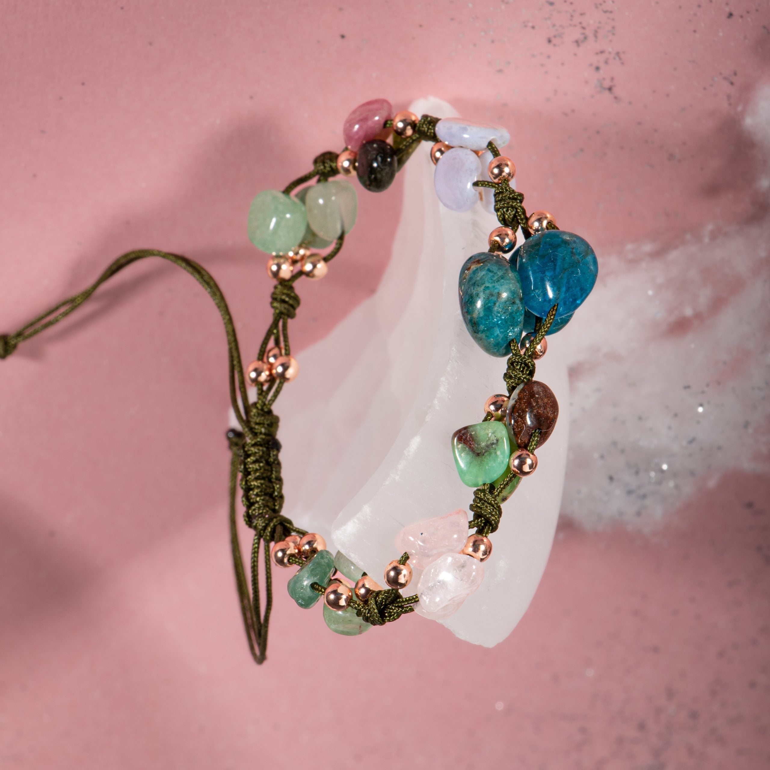 Boğa Burcu Bileklik Kalsedon, Kiyanit, Krizopras, Mavi Apatit, Pembe Kuvars, Renkli Turmalin, Yeşil Aventurin