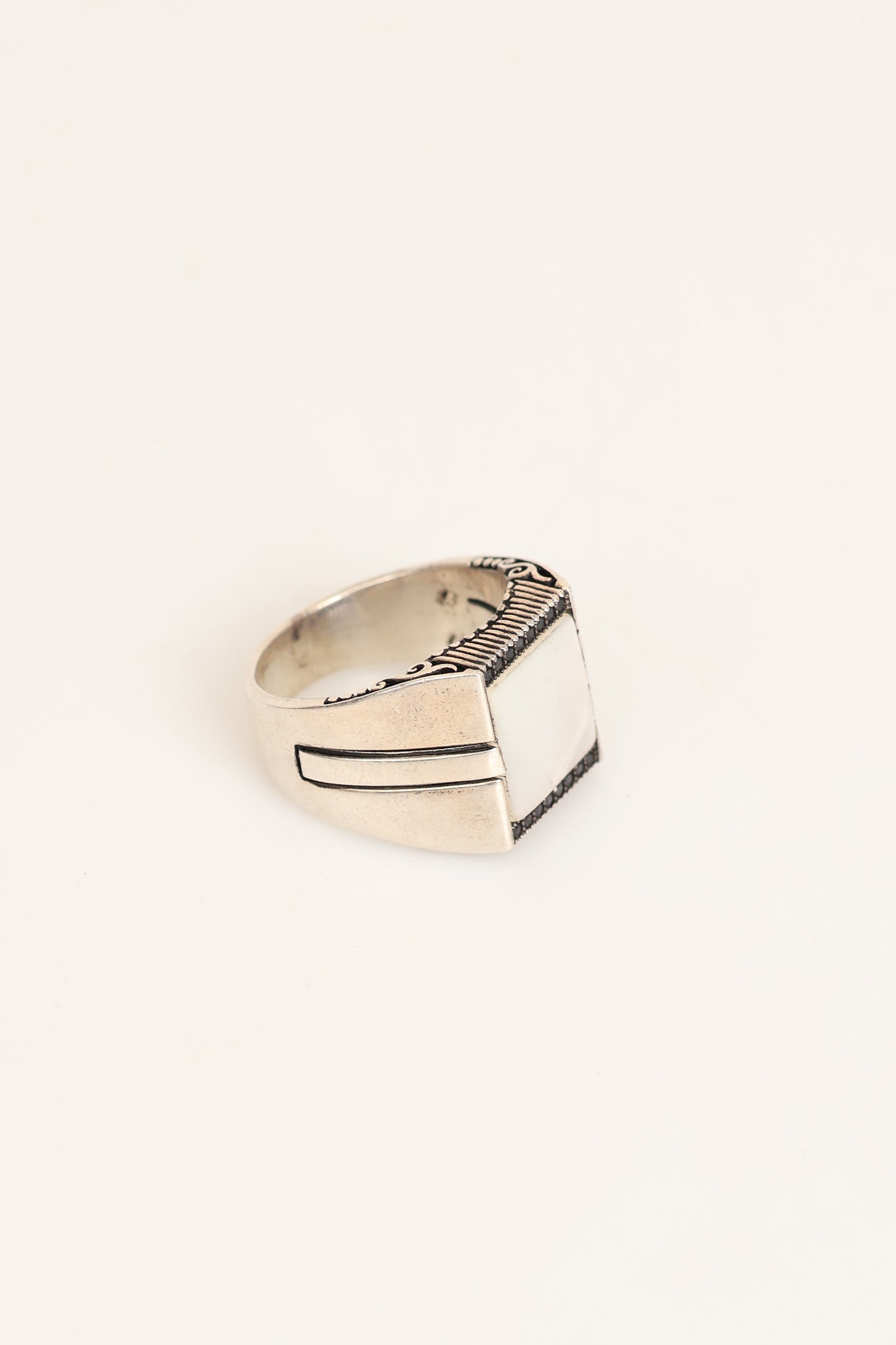 Laboratory Certified Natural Mother of Pearl 925 Sterling Silver Ring