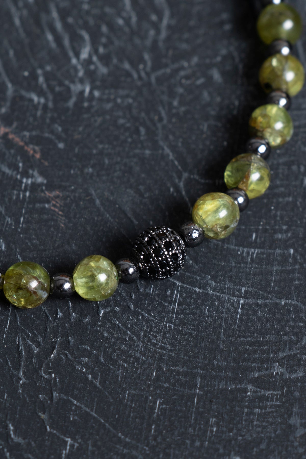Laboratory Certified Peridot (Zebercet) & Hematite Natural Stone Bracelet