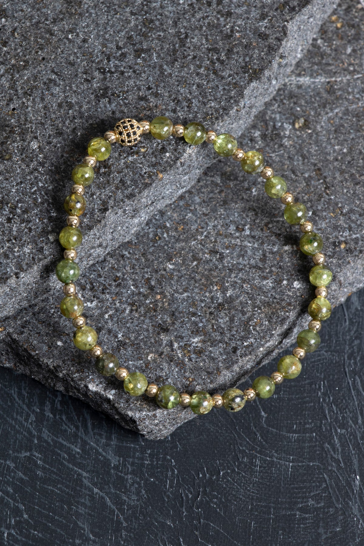 Laboratory Certified Peridot (Zebercet) & Hematite Natural Stone Bracelet