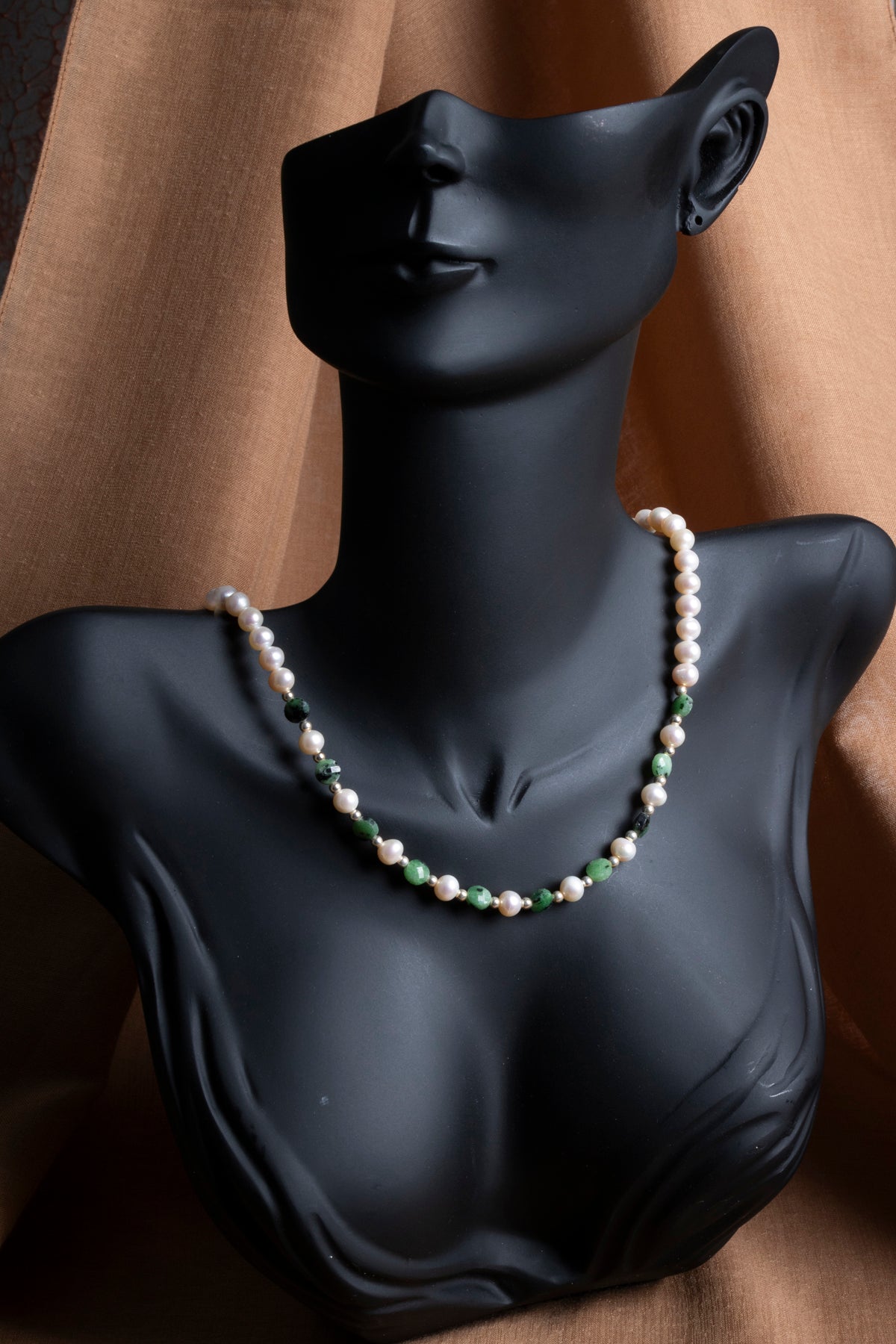 Laboratory Certified Pearl & Anyolite Natural Stone 925 Sterling Silver Necklace