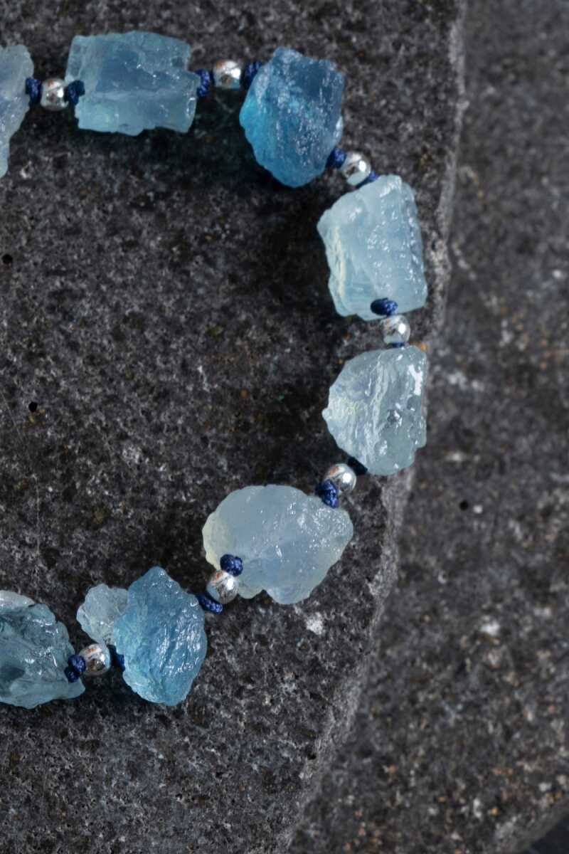 Laboratory Certified Aquamarine Natural Stone Macramé Bracelet