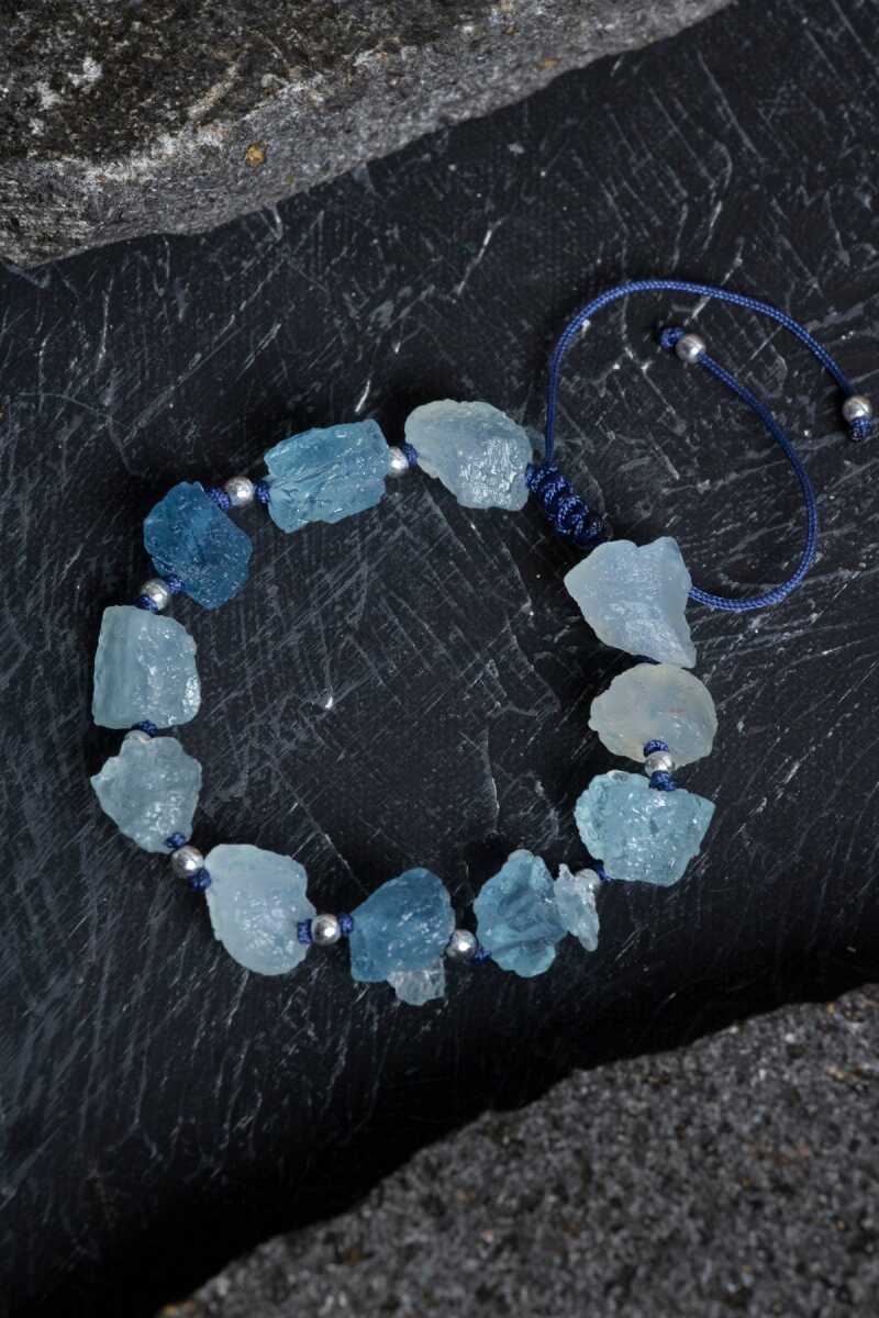 Laboratory Certified Aquamarine Natural Stone Macramé Bracelet