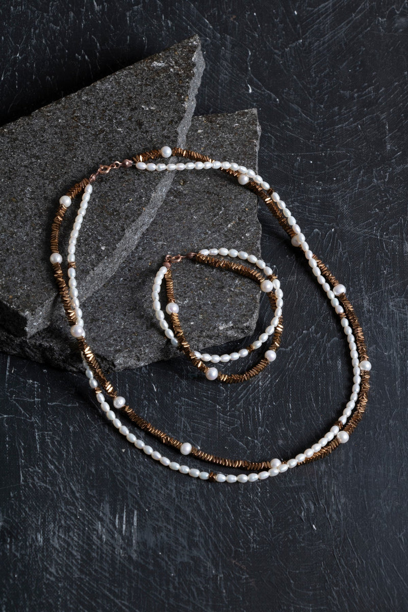Laboratory Certified Pearl and Hematite Natural Stone Set – Necklace & Bracelet Set