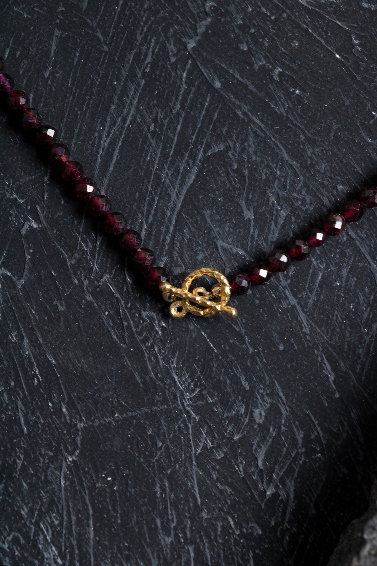 Sertifikalı Lal Granat Altın Kaplama Fasetli Doğal Taş Kolye