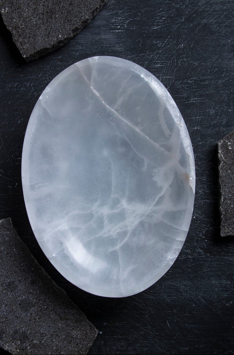 Laboratory Certified Selenite Natural Stone Ellipse Plate