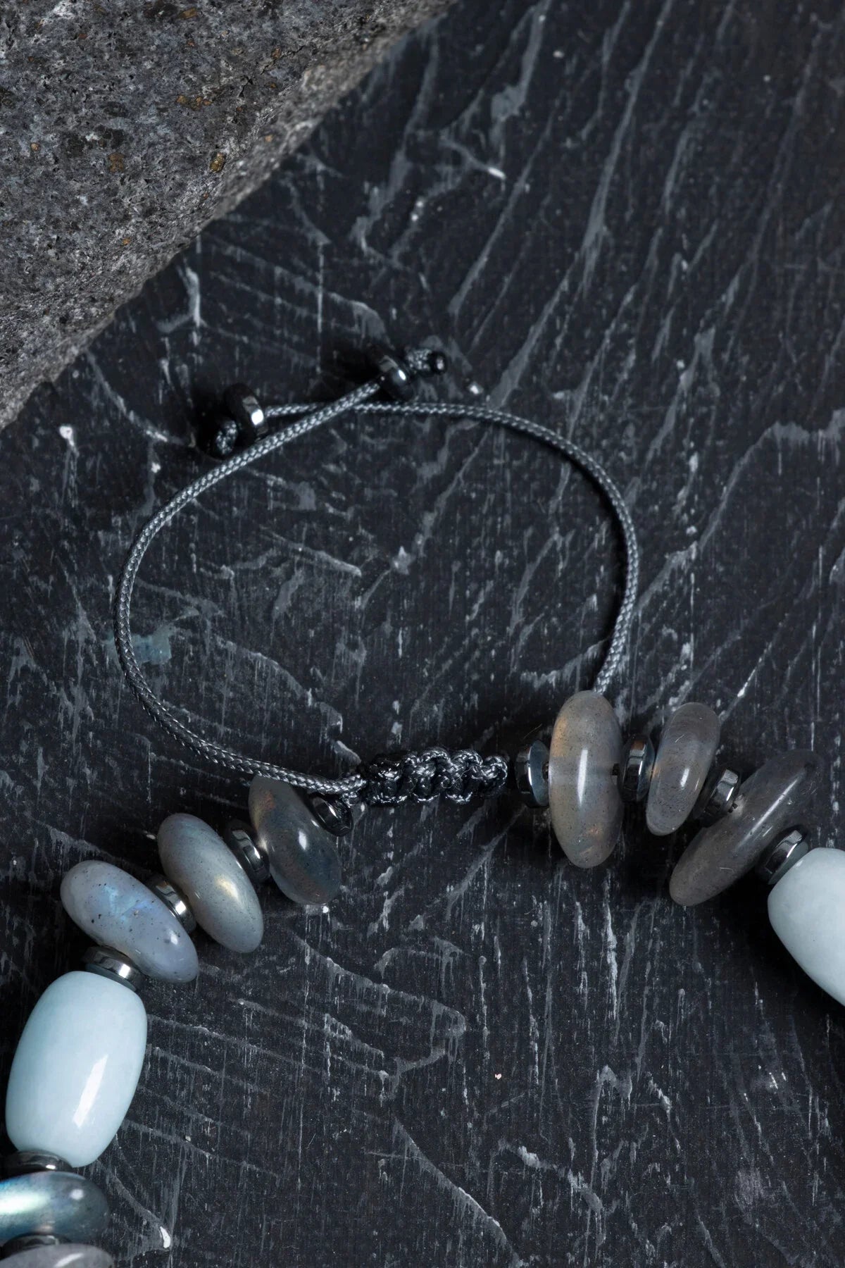 Laboratory Certified Aquamarine & Labradorite Natural Stone Macramé Bracelet