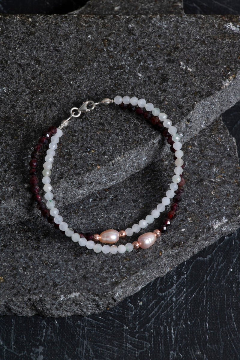Laboratory Certified Moonstone, Garnet (Lal) & Pearl Natural Stone Bracelet