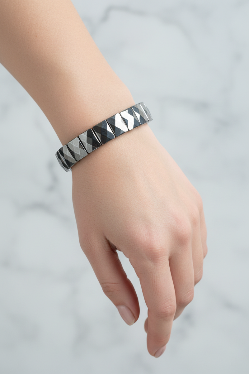 Laboratory Certified Hematite Wide Cut Square Cut Natural Gemstone Bracelet