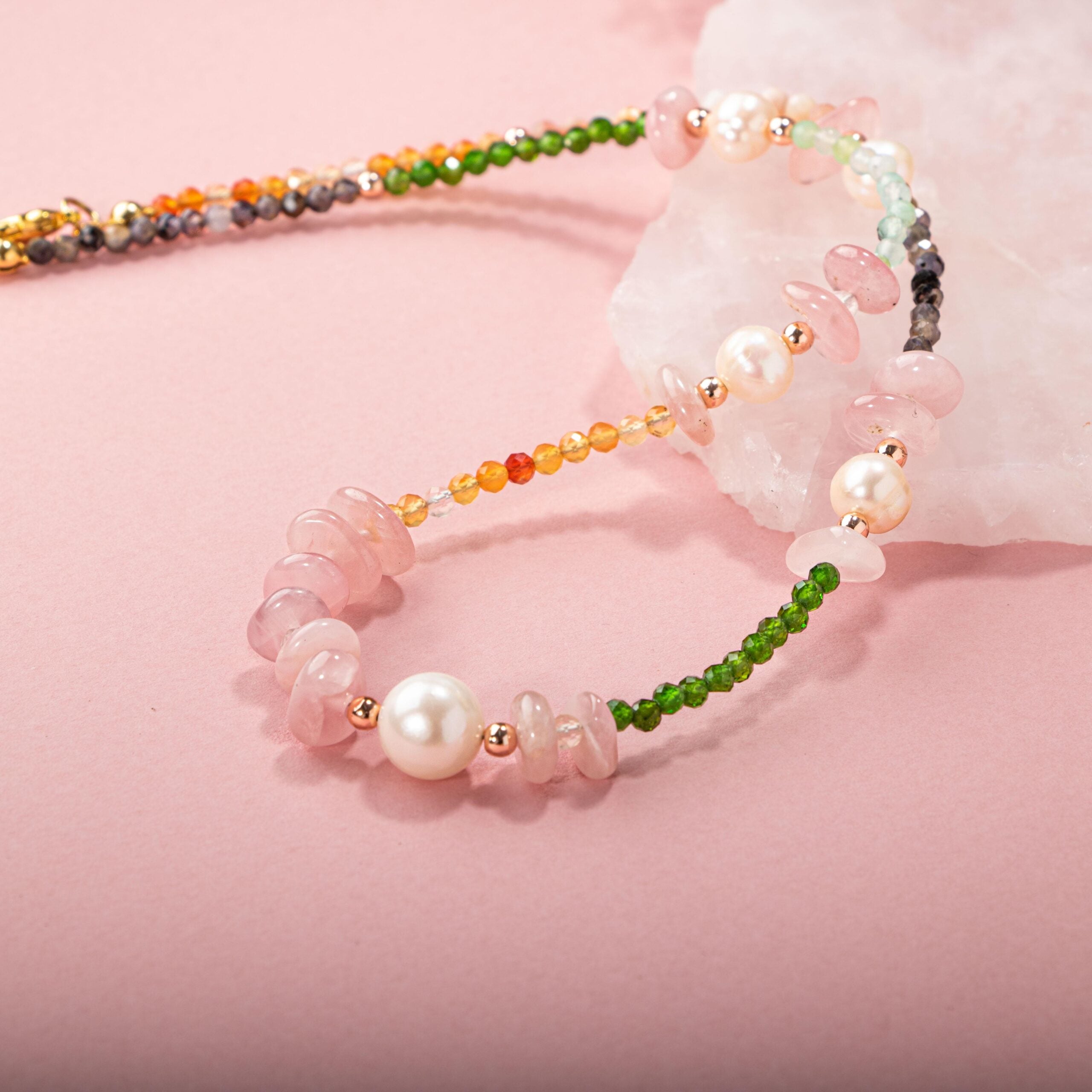 Karnelyan Akik-İyolit-Pembe Opal-İnci-Pembe Kuvars-Hematit-Diopsit-Prehnit Doğal Taş Kolye