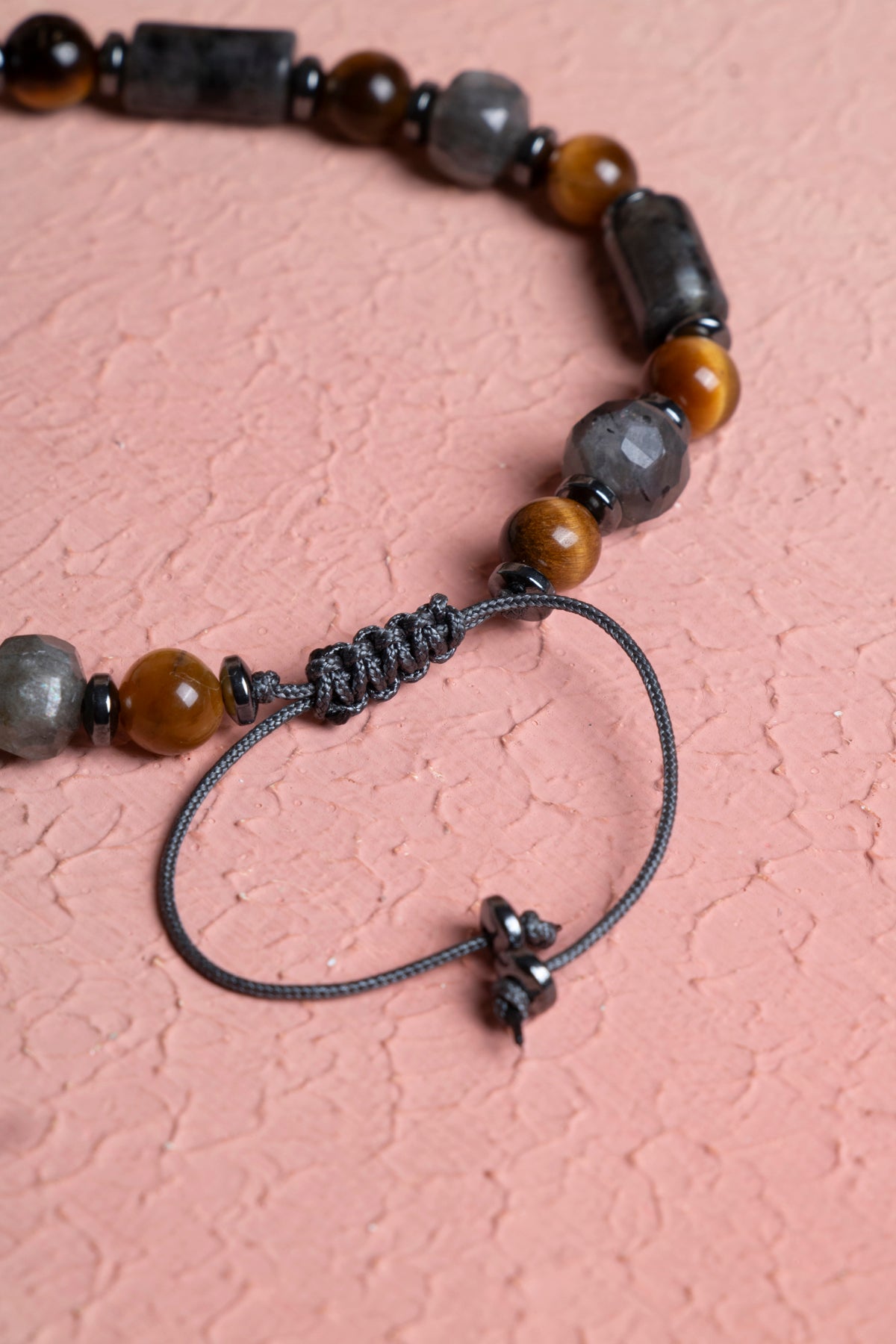 Laboratory Certified Tiger’s Eye & Labradorite Natural Stone Bracelet