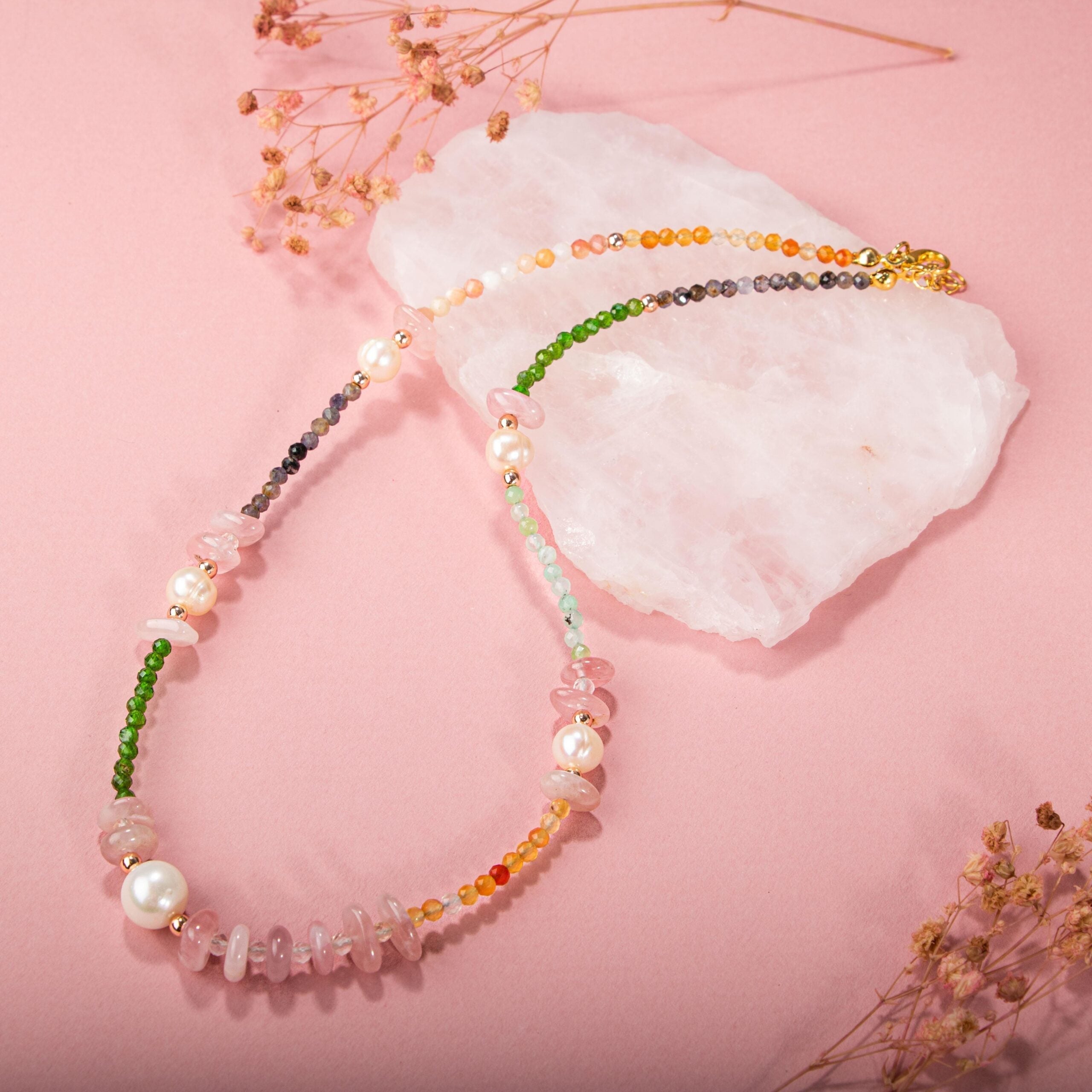 Karnelyan Akik-İyolit-Pembe Opal-İnci-Pembe Kuvars-Hematit-Diopsit-Prehnit Doğal Taş Kolye