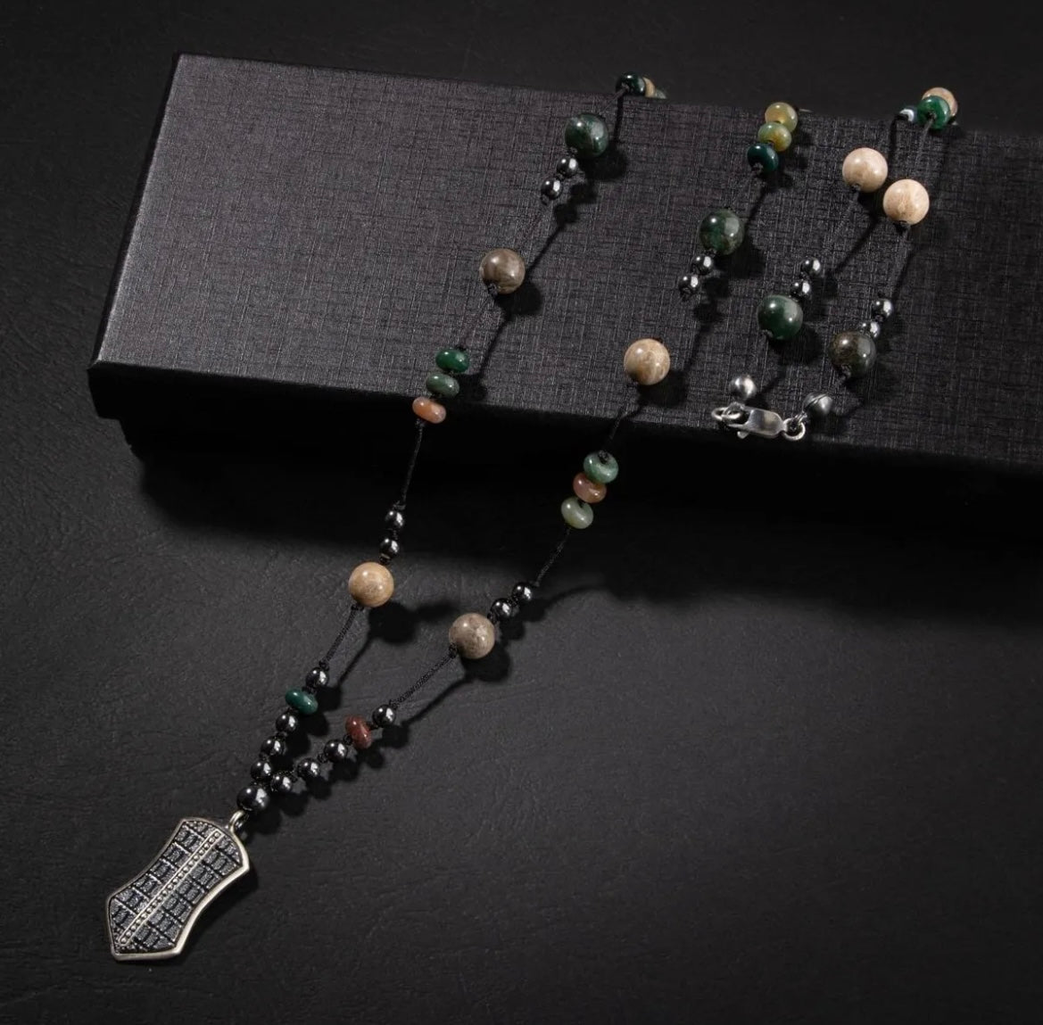 Erkek Kolyesi Fosil Mercan-Hint Akik-hematit Doğal Taş Gümüş Tasarım Kolye