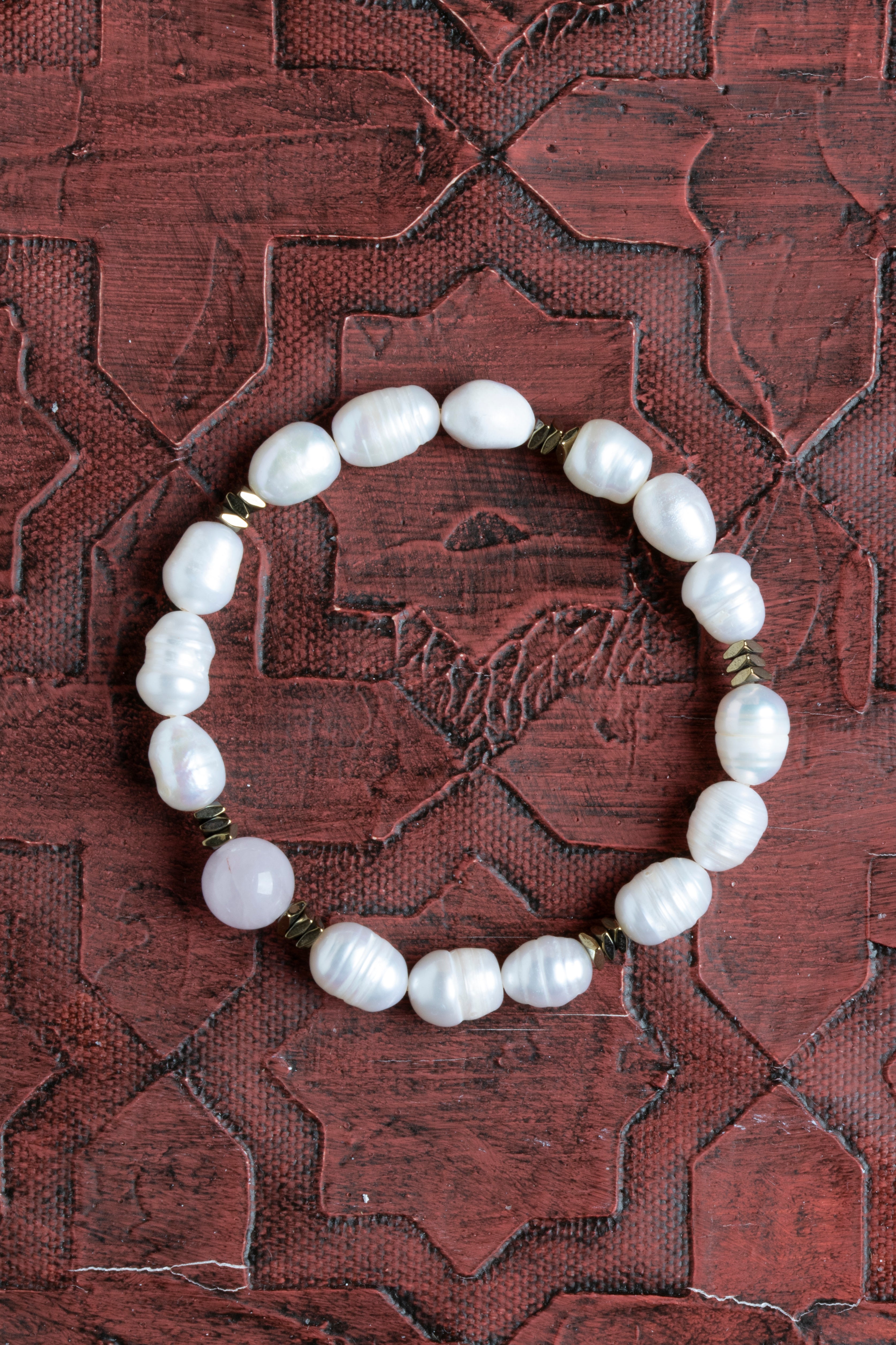 Laboratory Certified Pearl & Hematite Natural Stone Bracelet