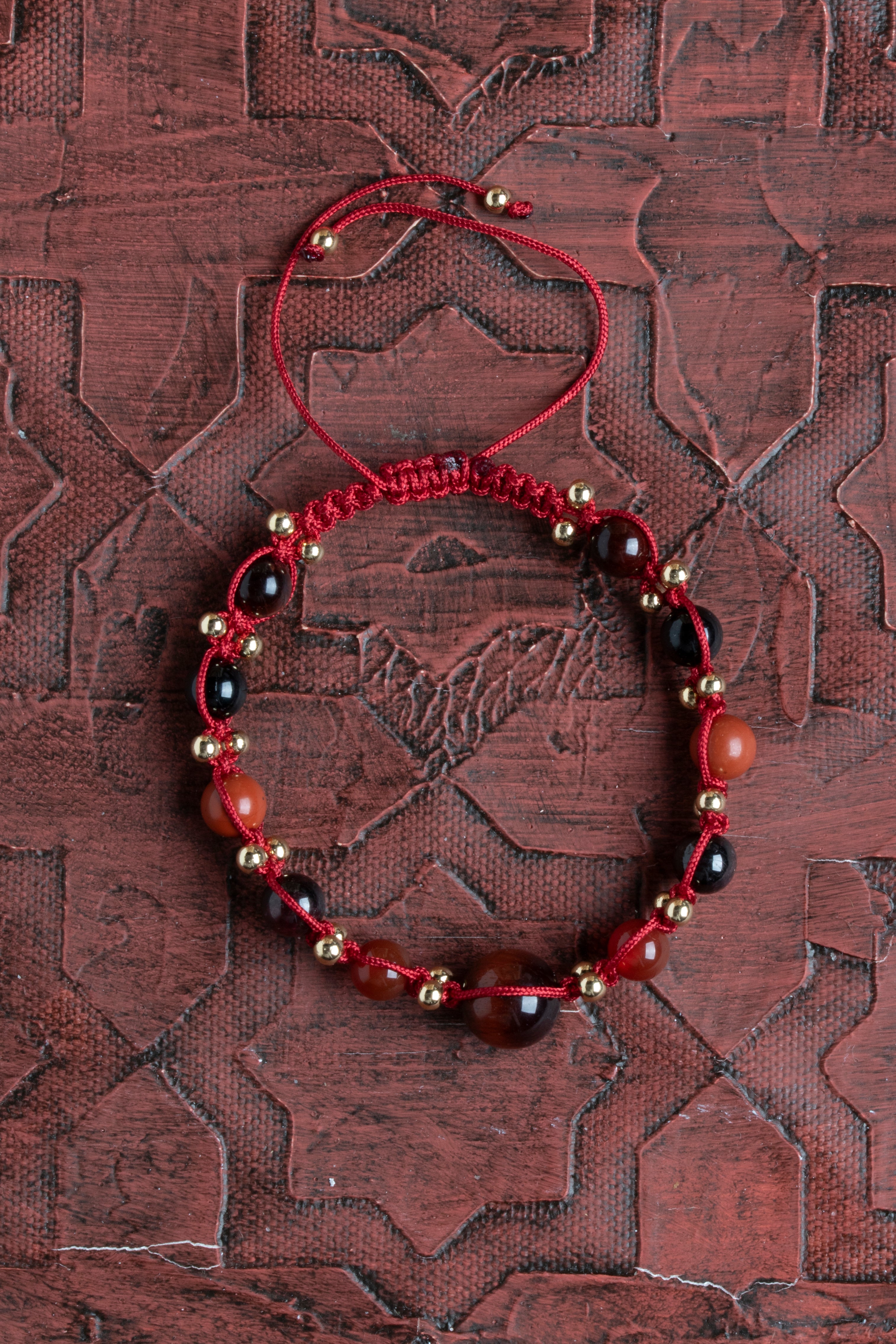 Laboratory Certified Agate & Garnet (Lal) Natural Stone Bracelet