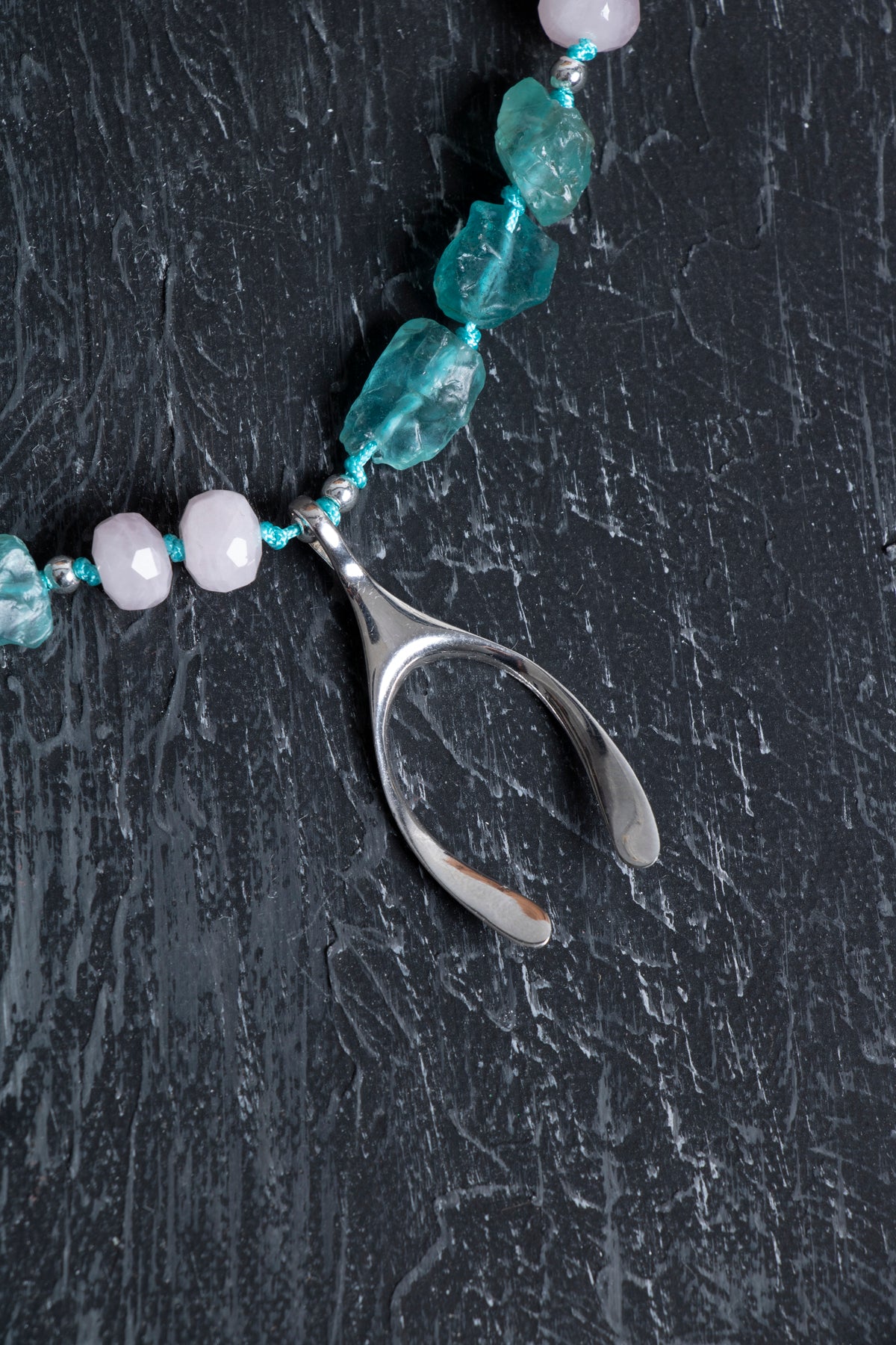 Sertifikalı Apatit, Ay Taşı Gümüş Kapama Doğal Taş Kolye