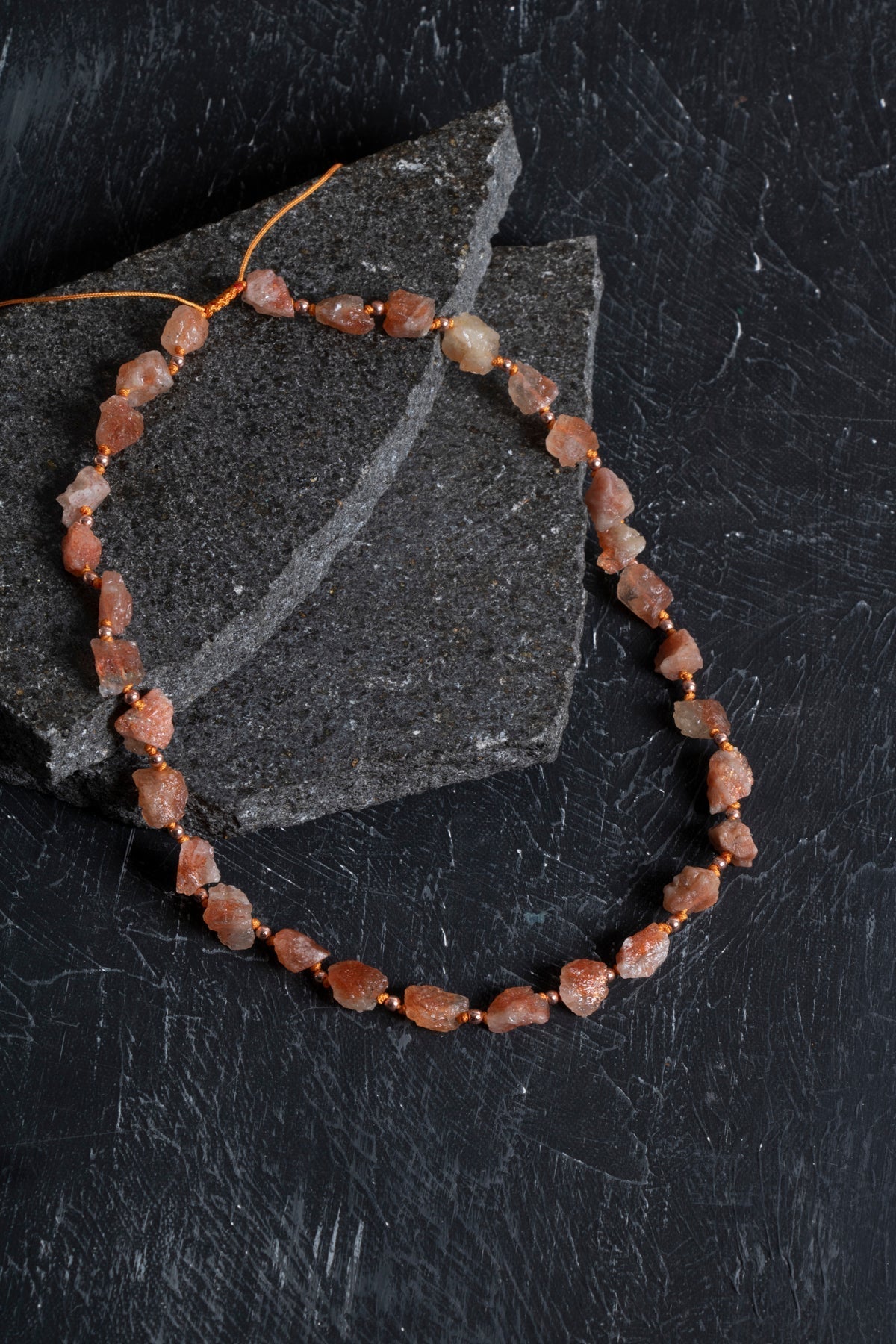 Sertifikalı Ham Güneş Taşı Doğaltaş Kolye