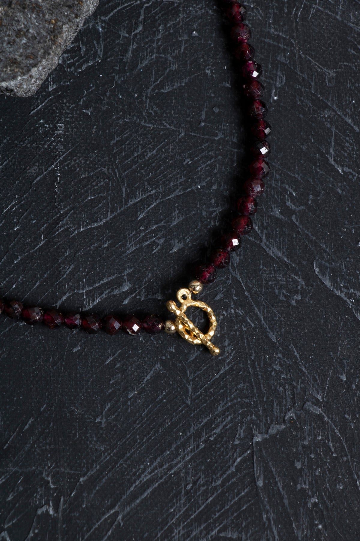 Sertifikalı Lal Granat Altın Kaplama Fasetli  Doğal Taş Kolye