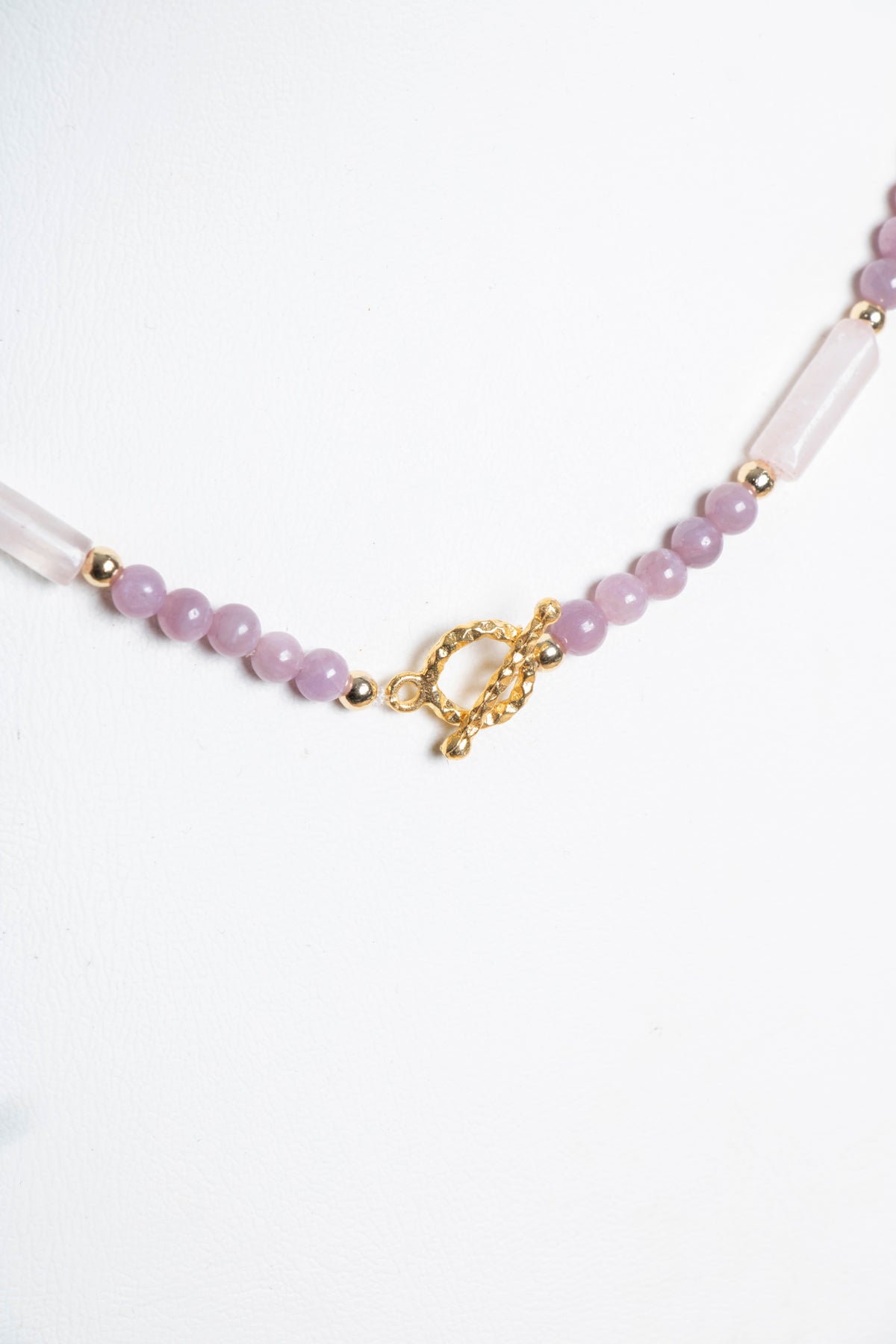 Sertifikalı Yakut, Pembe Kuvars Altın Kaplama Gümüş Kapama Kolye