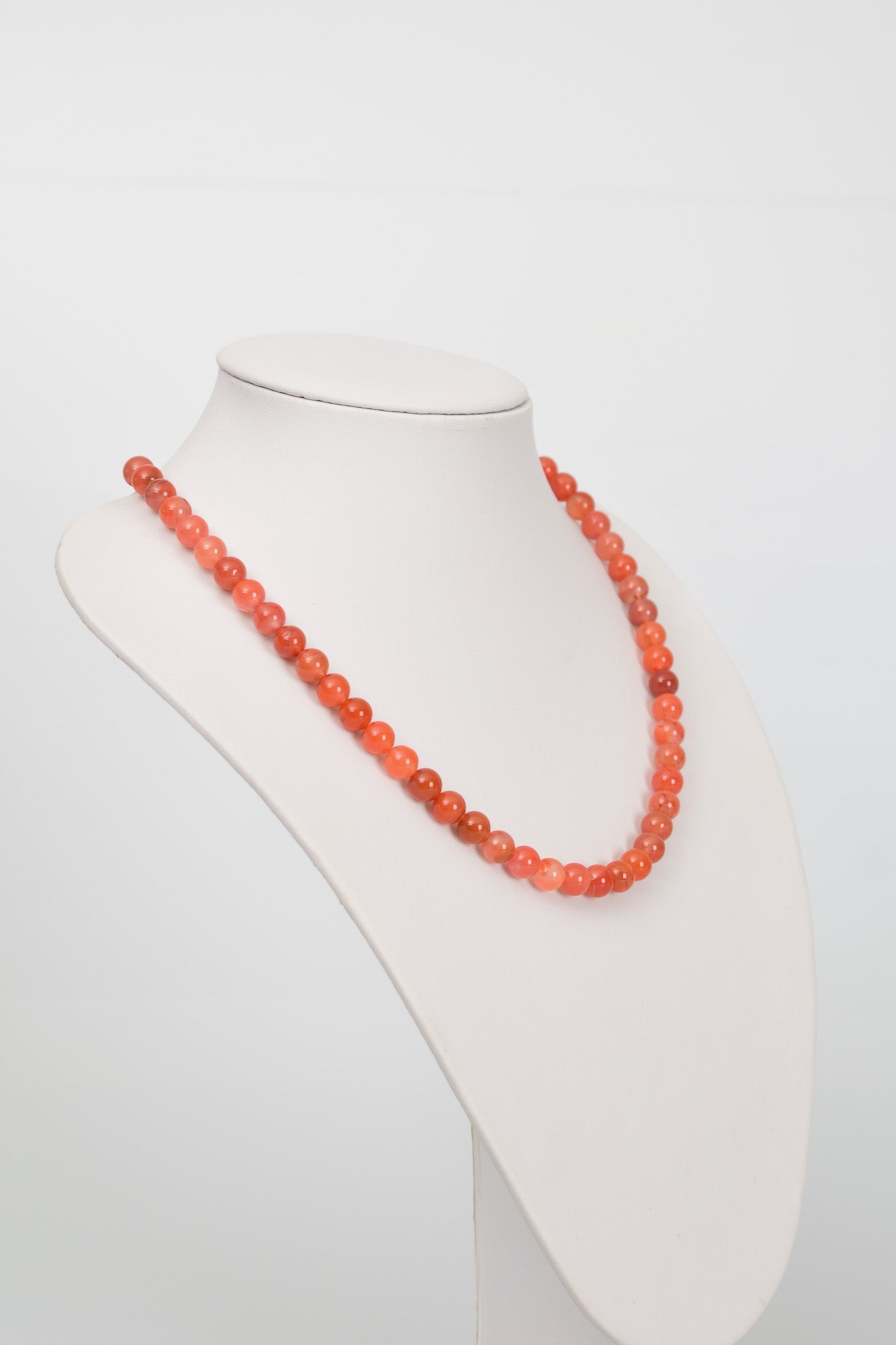 Laboratory Certified Yemen Agate 8 mm Natural Stone Necklace